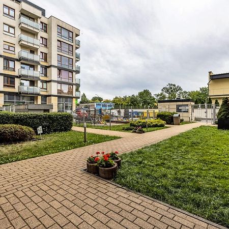 Spacious 2 Bedroom Ac Dalanowska 46 Warszawa Eksteriør billede