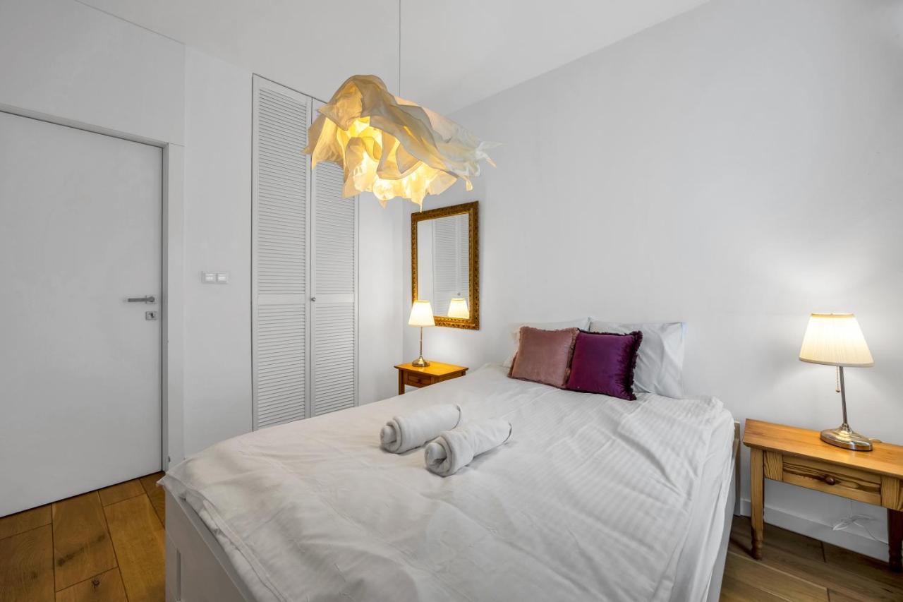 Spacious 2 Bedroom Ac Dalanowska 46 Warszawa Eksteriør billede