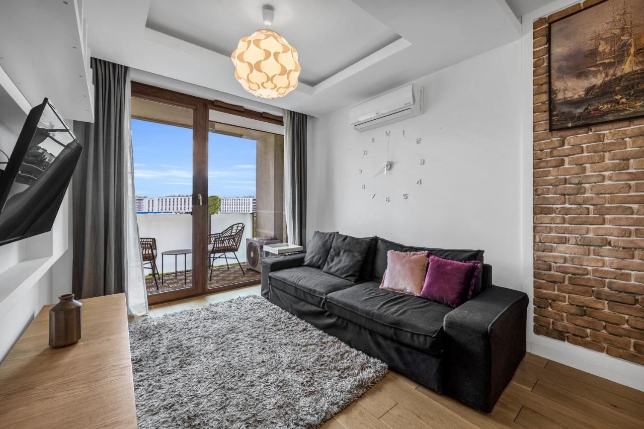 Spacious 2 Bedroom Ac Dalanowska 46 Warszawa Eksteriør billede